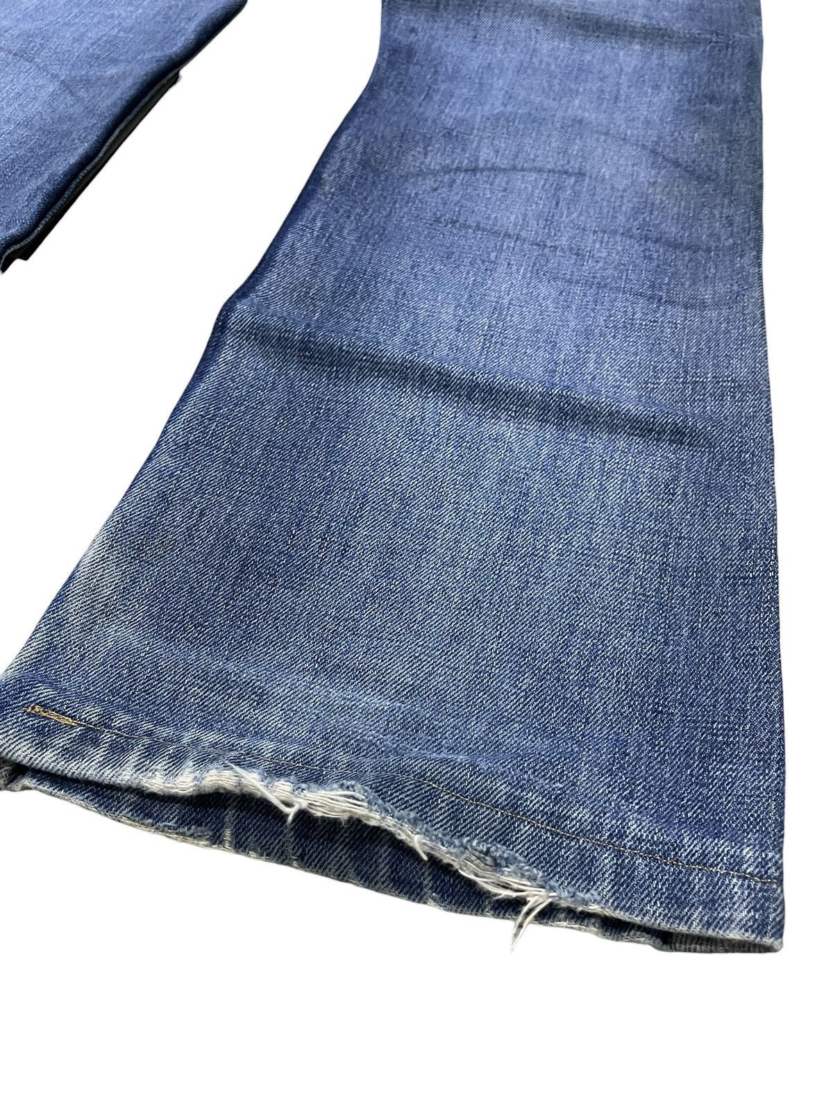 Levi's Vintage Levis 507 Flared Bootcut Distressed Jeans Size US 28 / EU 44 - 19 Thumbnail