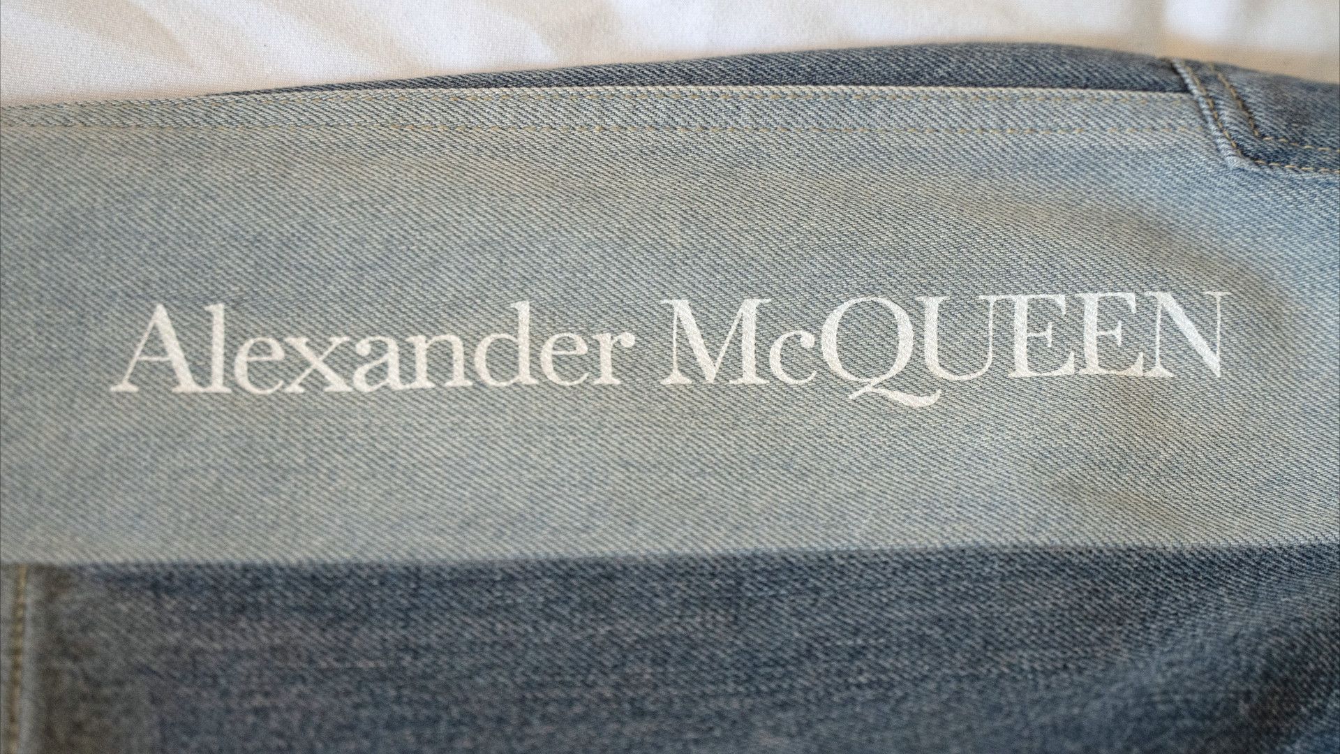 Alexander McQueen Patchwork Straight-Fit Wide-Leg Jeans Size US 34 / EU 50 - 7 Thumbnail