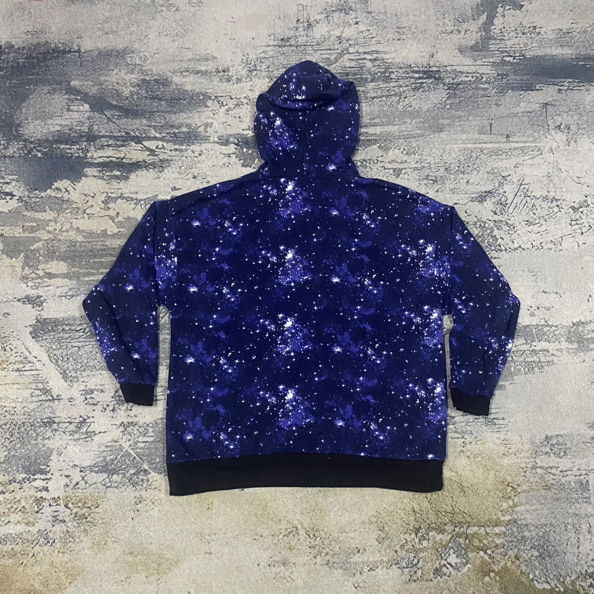 Anime × Cartoon Network × Vintage Vintage Minion Made Bello Galaxy Hoodie Pullover Size US M / EU 48-50 / 2 - 6 Thumbnail