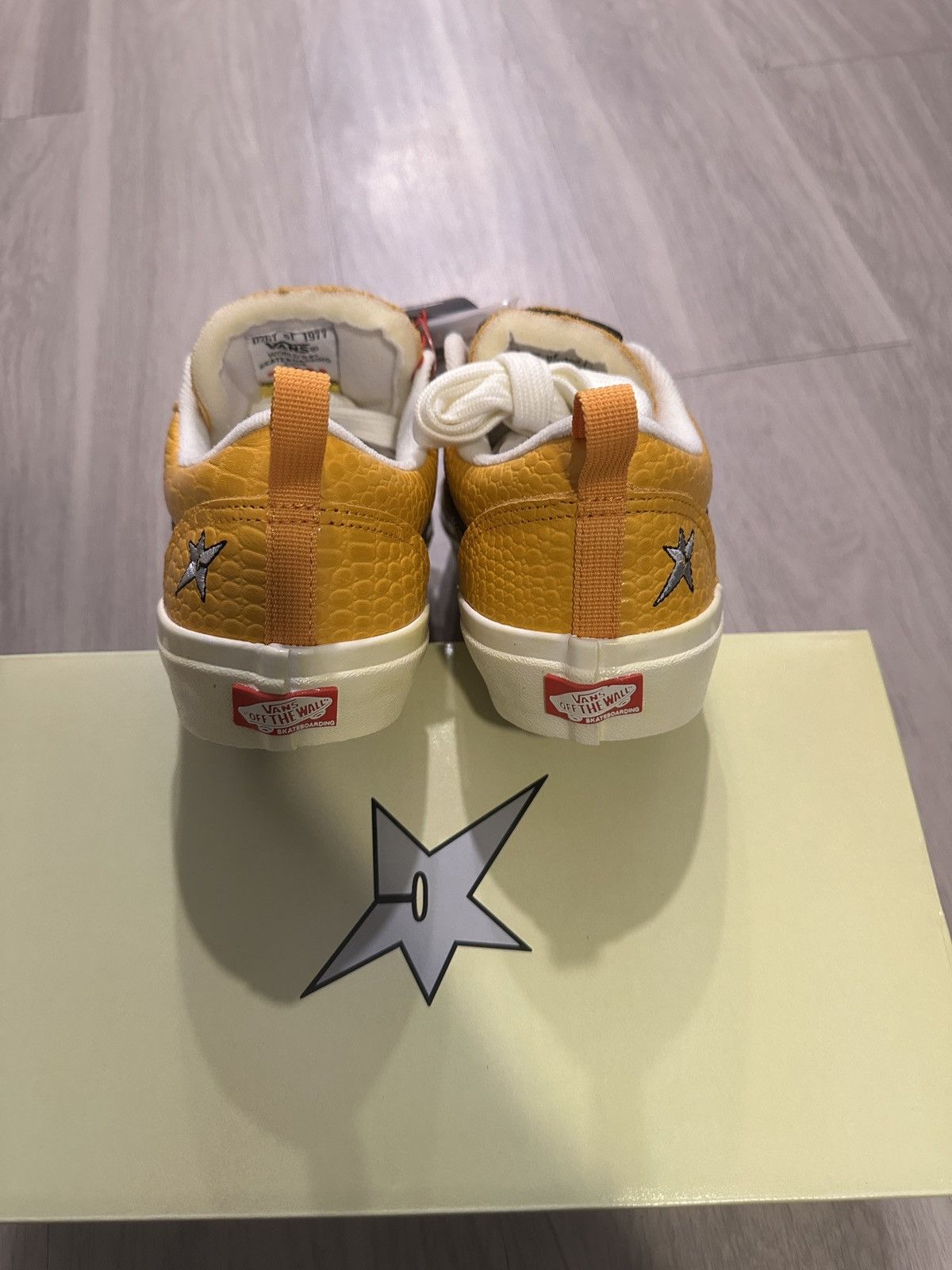 Vans Vans Old Skool “Carpet Company Mustard” Size US 10 / EU 43 - 4 Thumbnail