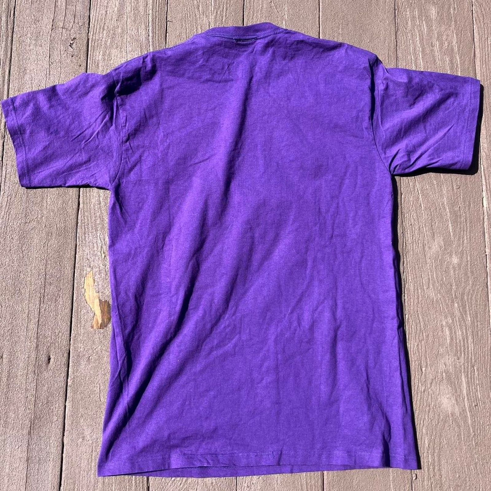 Disney Vintage 90s Purple Paramount Kings Island Shirt Size US L / EU 52-54 / 3 - 4 Thumbnail