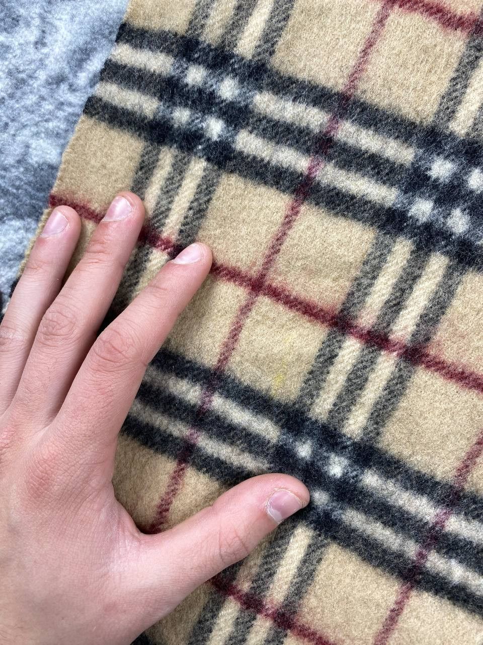 Burberry Burberry Nova Check Wool Scarf Beige Size ONE SIZE - 5 Thumbnail