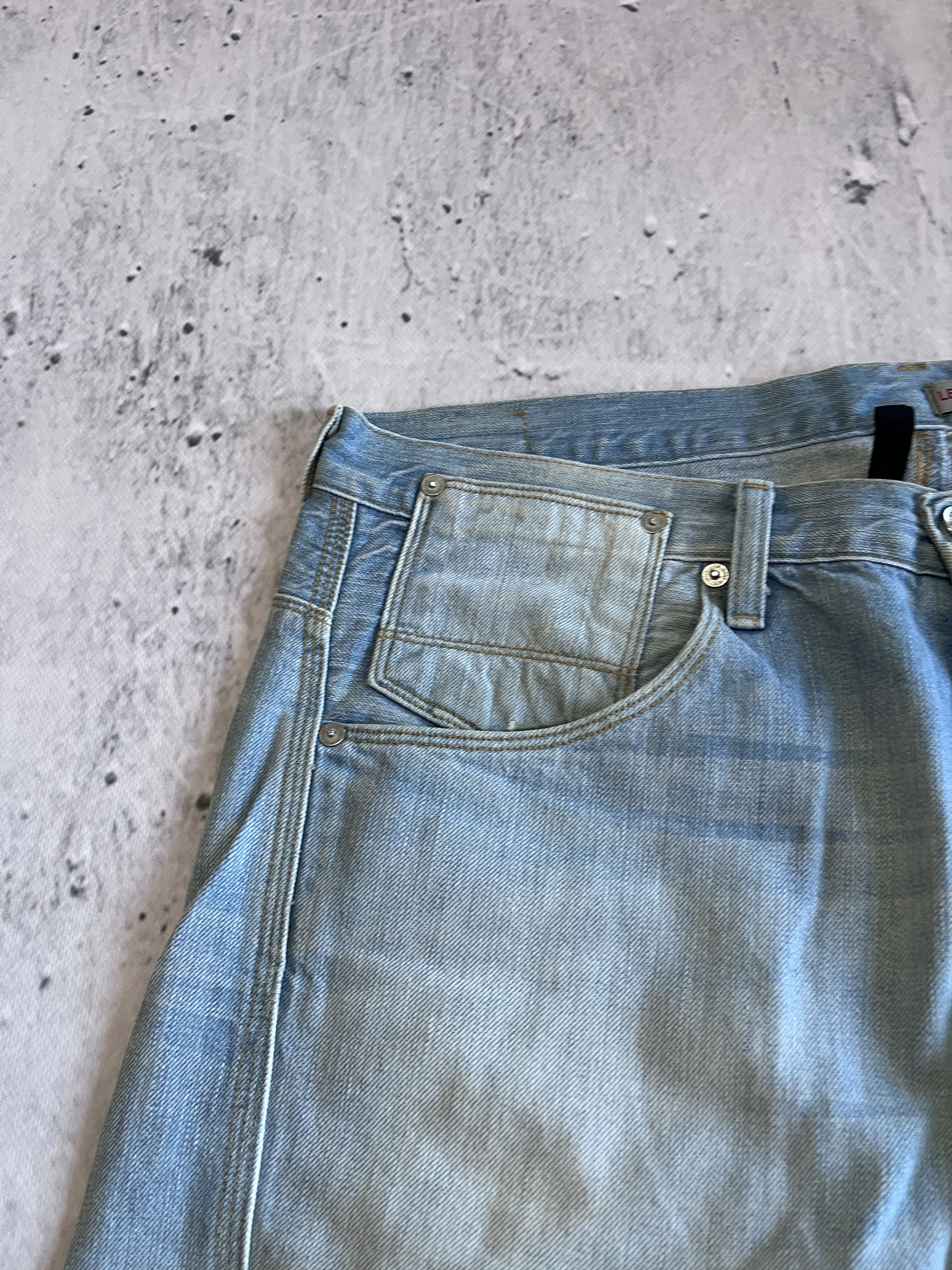 Levi's LEVI'S ENGINEERED JEANS 2011 TWISTED LEG VINTAGE Y2K DENIM Size US 34 / EU 50 - 10 Thumbnail