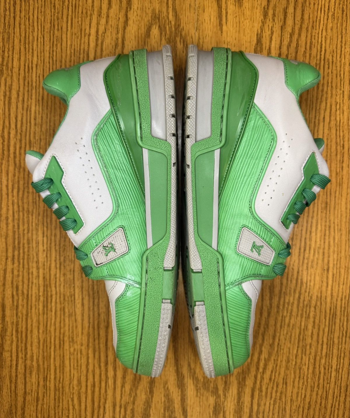 Louis Vuitton Louis Vuittton Trainer Sneaker (Green/Grey) Size US 9 / EU 42 - 4 Thumbnail