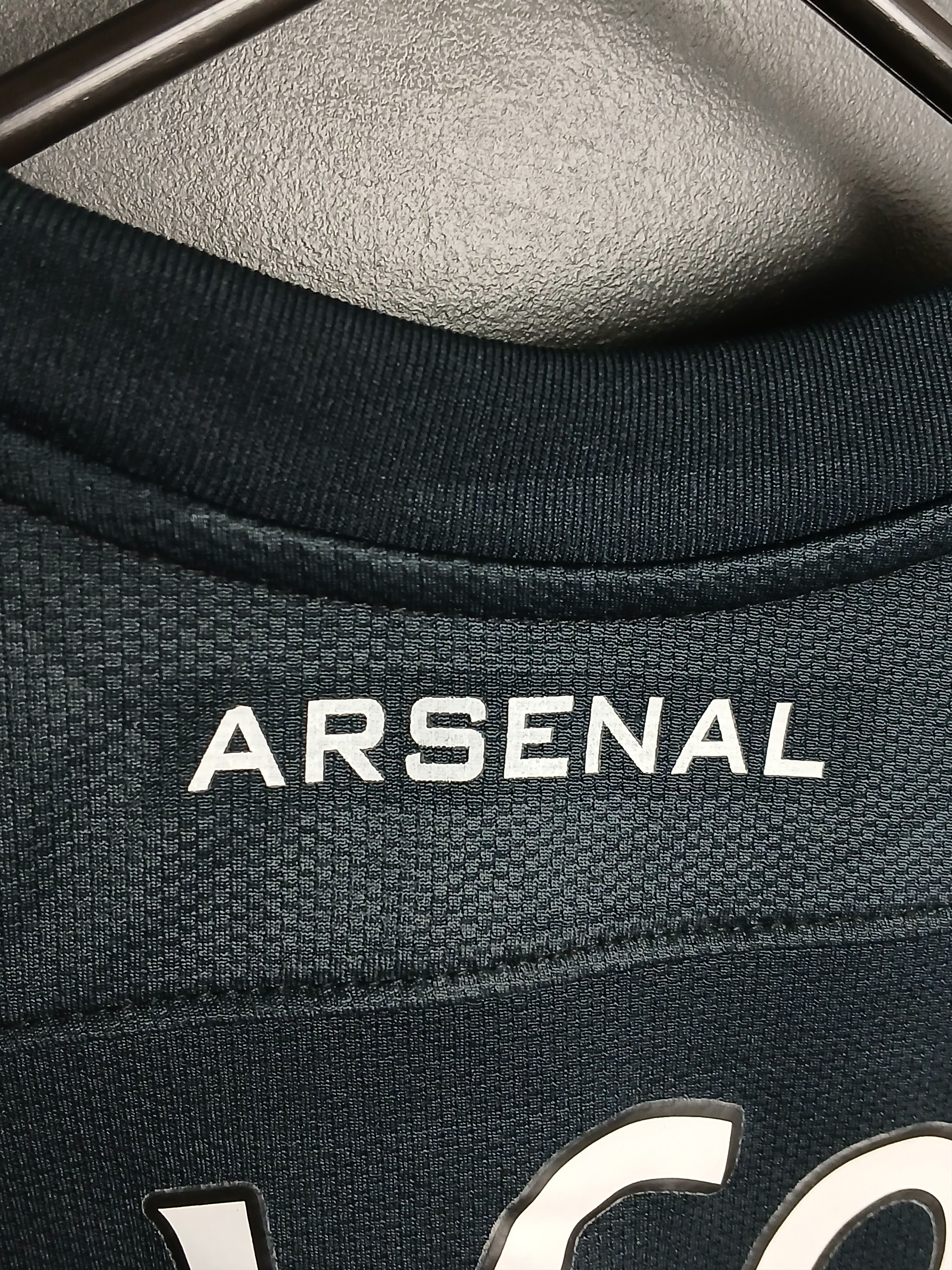 Other Arsenal 2011/2012 Away Walcott Football Jersey T-Shirt Size US M / EU 48-50 / 2 - 7 Thumbnail