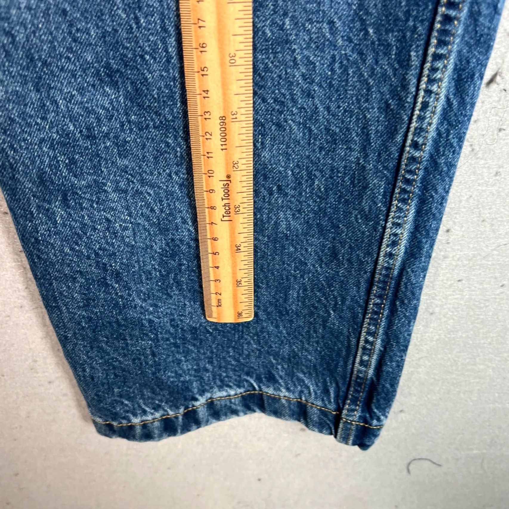 Everlane Everlane The Cinched Utility Jean High-Waist Tapered Fit Blue Denim Size 29 Womens Jeans 5-Pocket 30 Inseam 90s Theme Vintage No Size 30" / US 8 / IT 44 - 6 Thumbnail