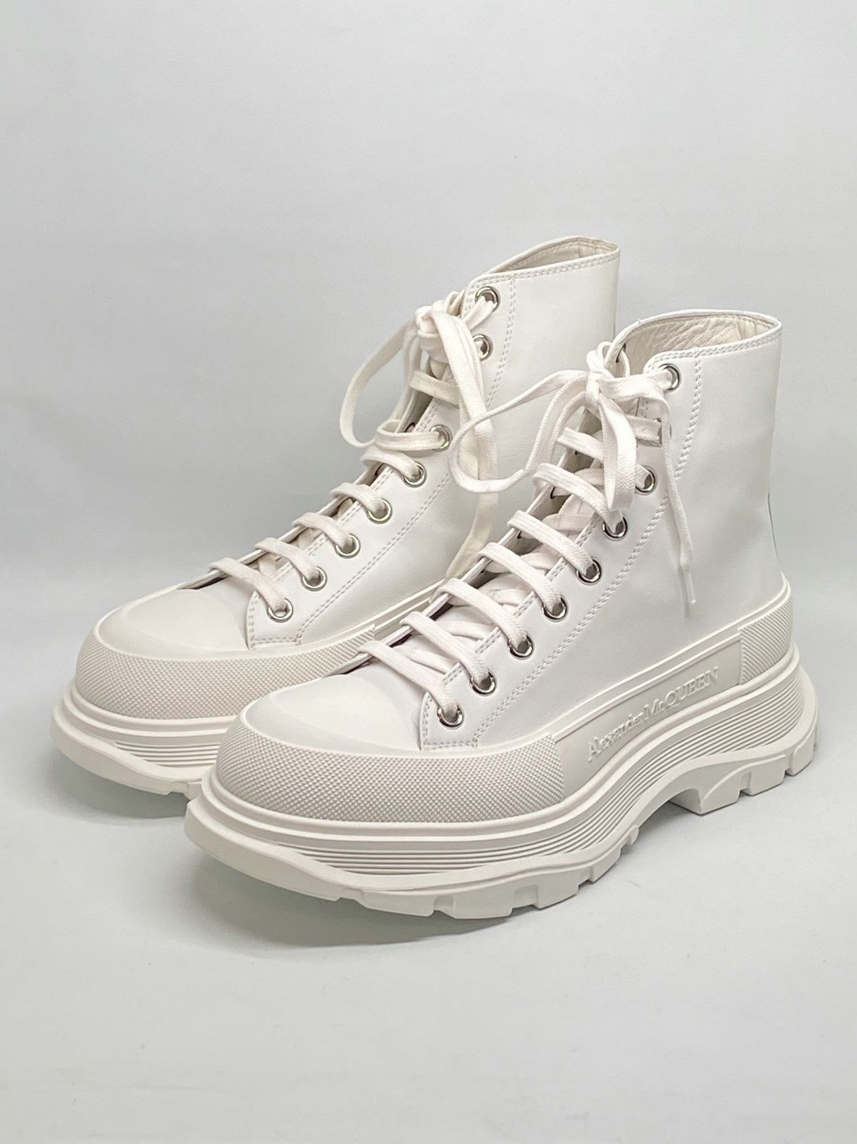 Alexander McQueen Alexander McQueen Tread Slick Leather Boot size 41/us size 8 Size US 8 / EU 41 - 3 Thumbnail