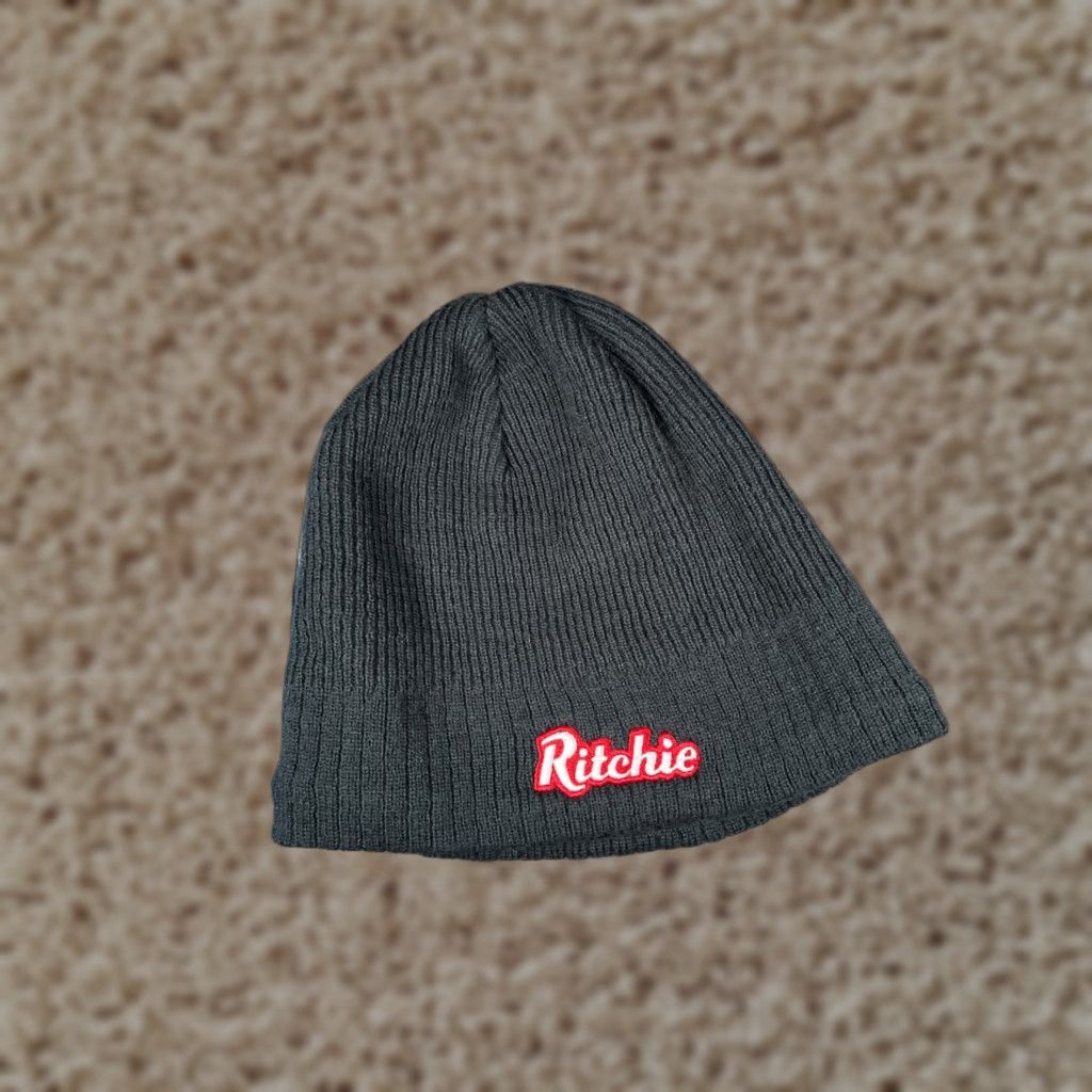 New Era × Palace Palace New Era Peak Beanie | Grailed