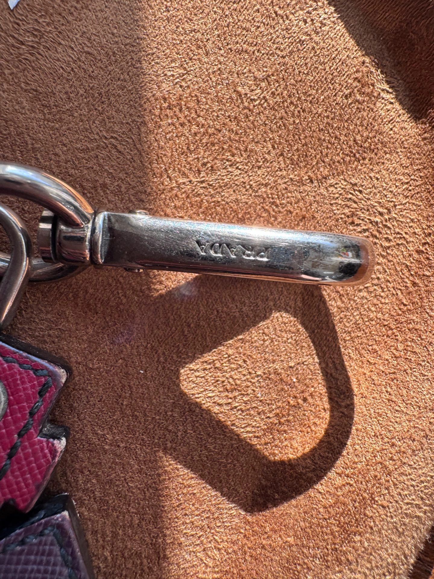 Prada Prada 95 New Robot Keychain Size ONE SIZE - 7 Thumbnail