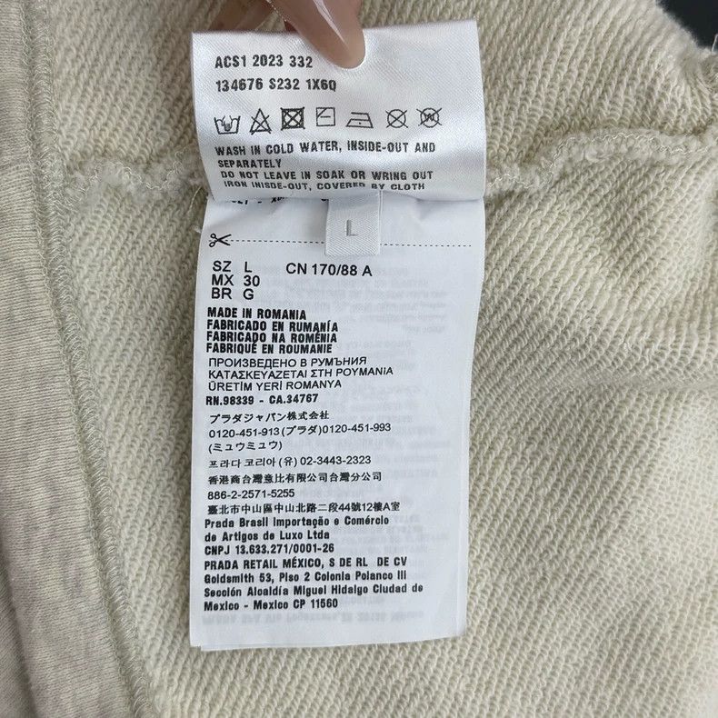Prada Prada Beige gray embroidered logo short sweatshirt 2502-Nex Size US L / EU 52-54 / 3 - 6 Thumbnail