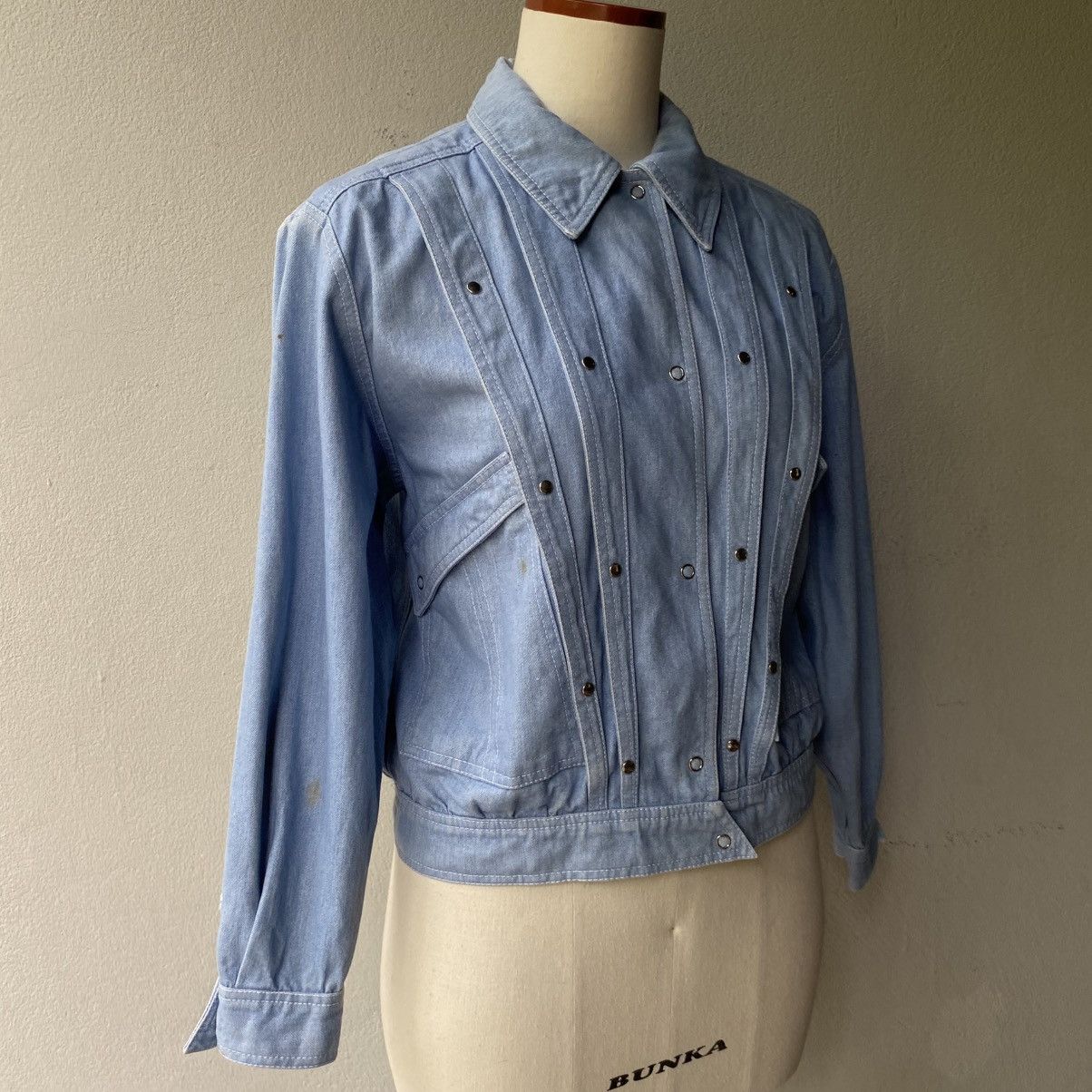 Thierry Mugler Thierry Mugler Light Blue Denim Jacket with Stud Details Size M / US 6-8 / IT 42-44 - 14 Thumbnail