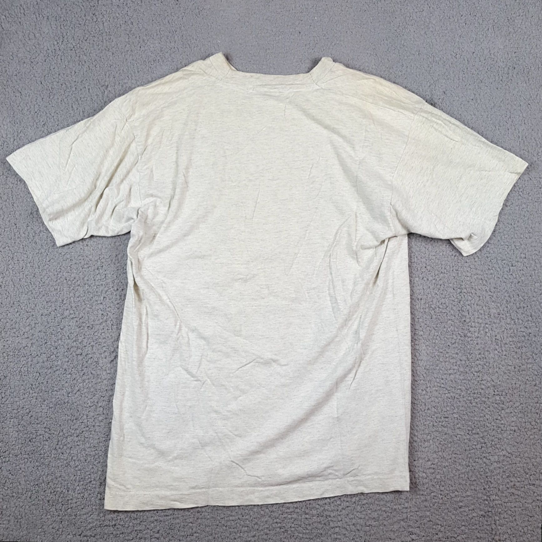 Fruit Of The Loom VINTAGE 90s TGI Fridays Faded Work T-Shirt Men's Size Large Gray Cotton Embroidered Logo Retro Workwear Size US L / EU 52-54 / 3 - 7 Thumbnail