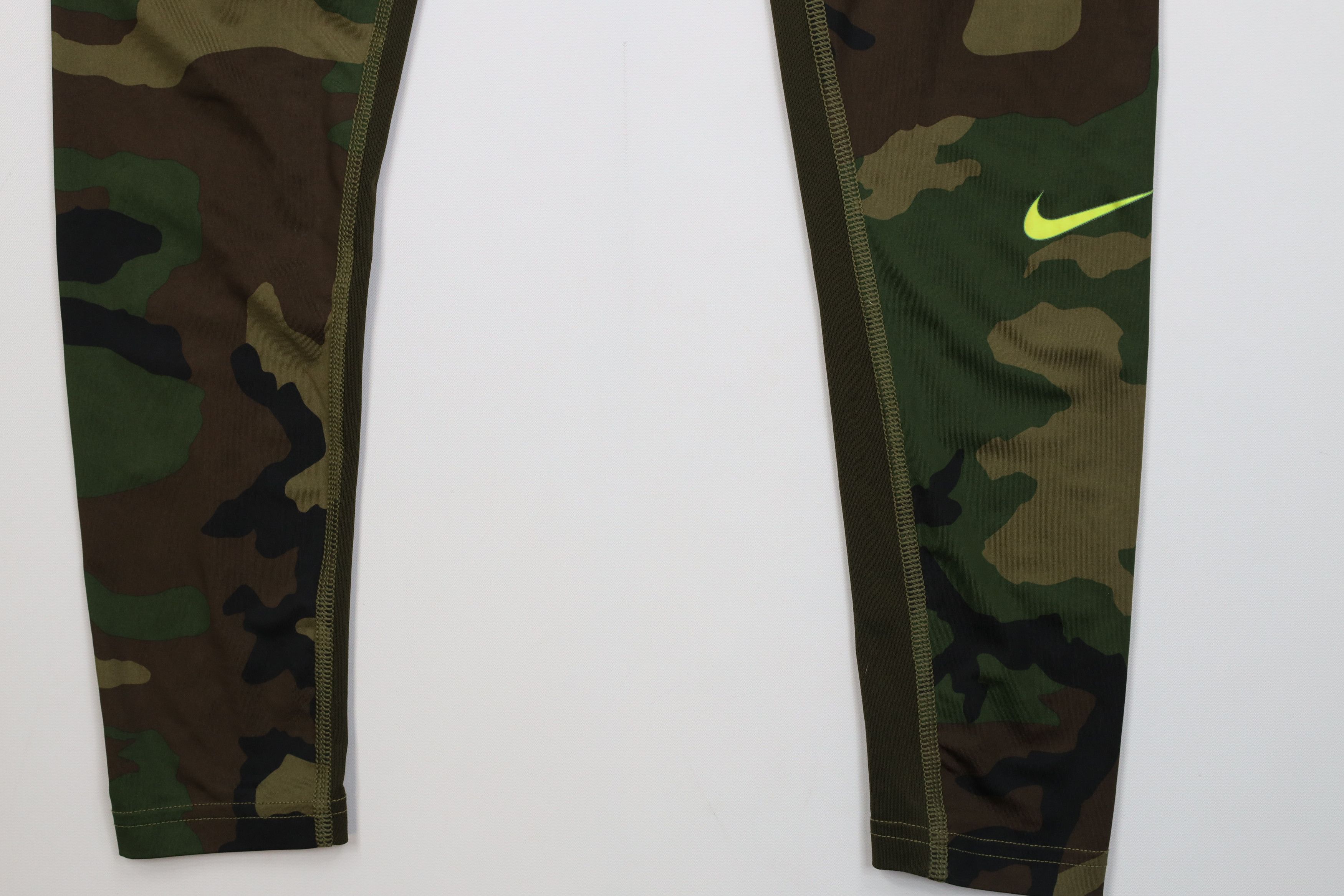 Nike Vintage Nike Pro Combat Compression Camouflage Tights Pants Size US 36 / EU 52 - 4 Thumbnail