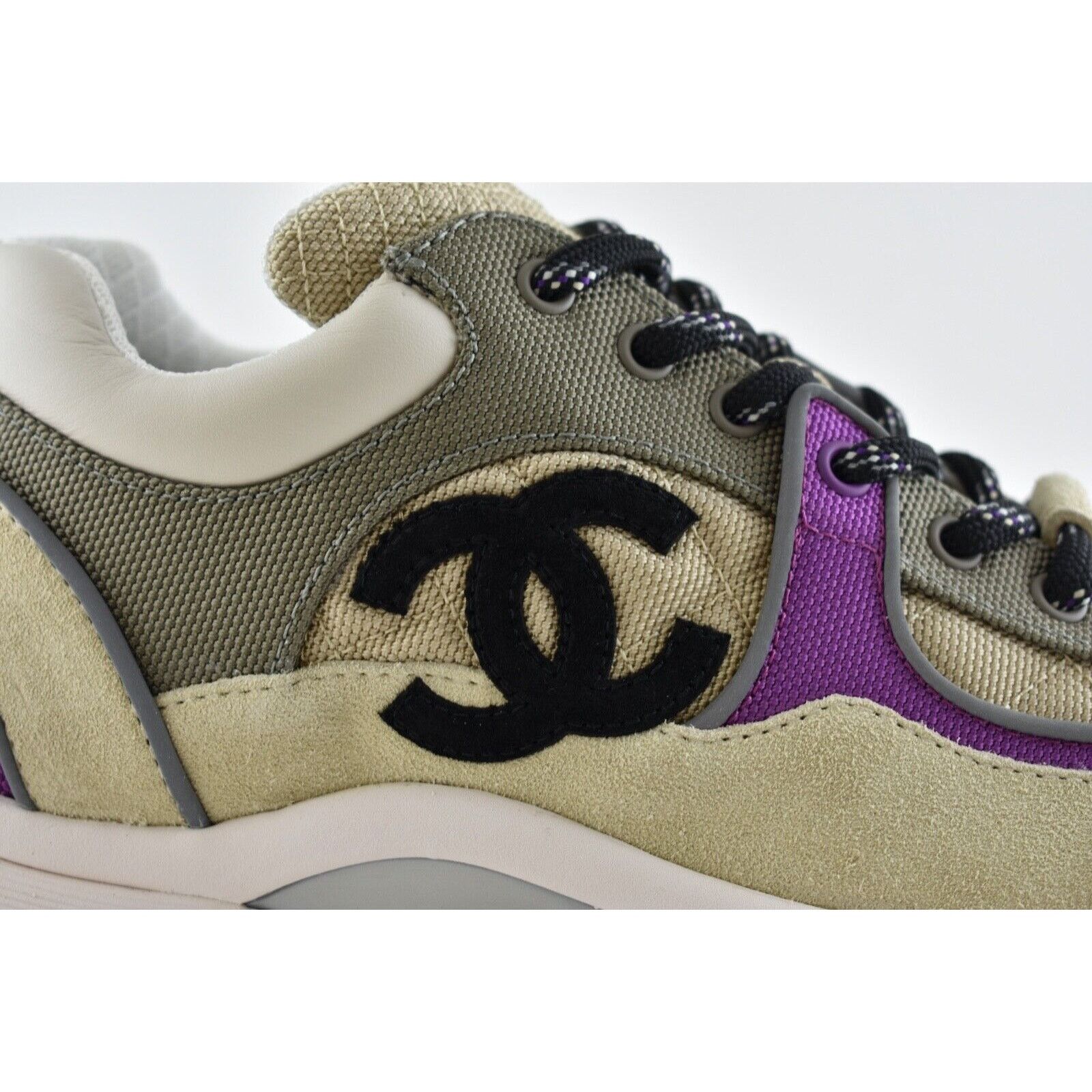 Chanel 21B CC Logo Tie Flat Runner Trainer Sneaker 40.5 Size US 10.5 / IT 40.5 - 2 Thumbnail