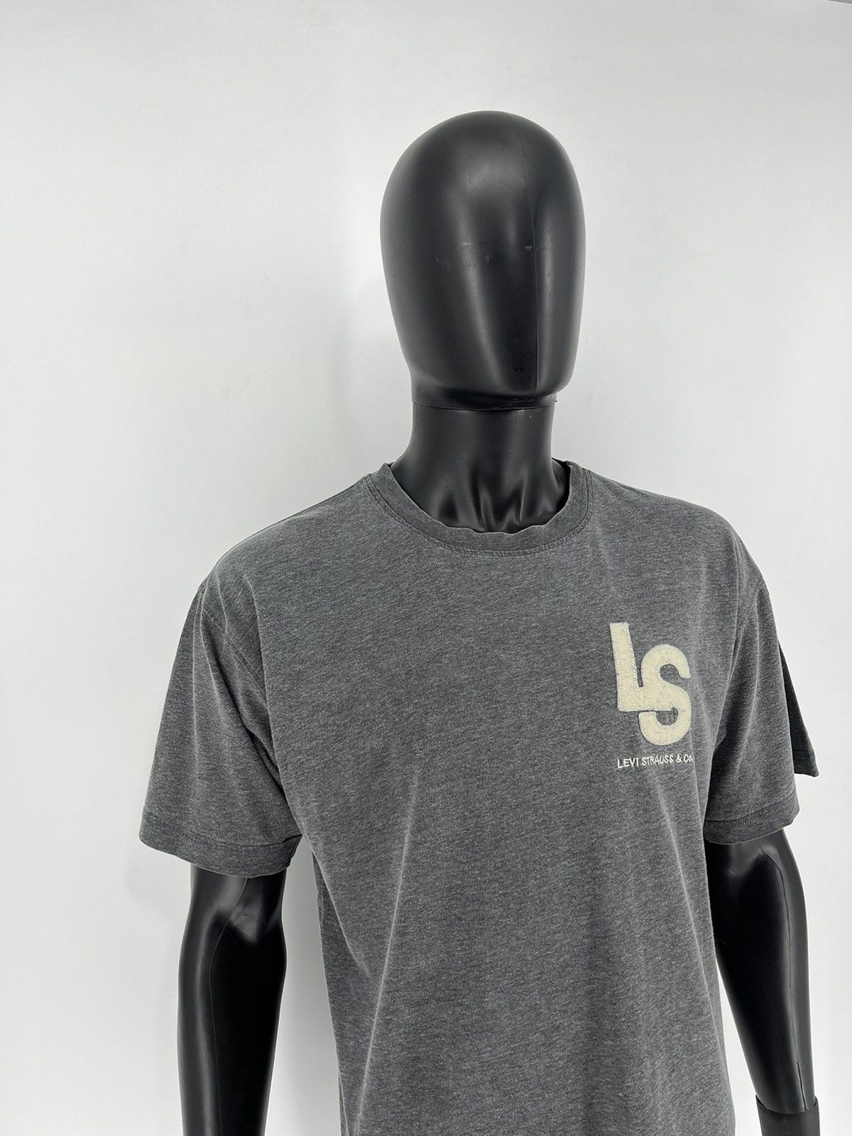 Levi's Vintage Clothing Vintage 90's Levis Jeans Tshirt Large Levis Usa Union Made Size US L / EU 52-54 / 3 - 3 Thumbnail