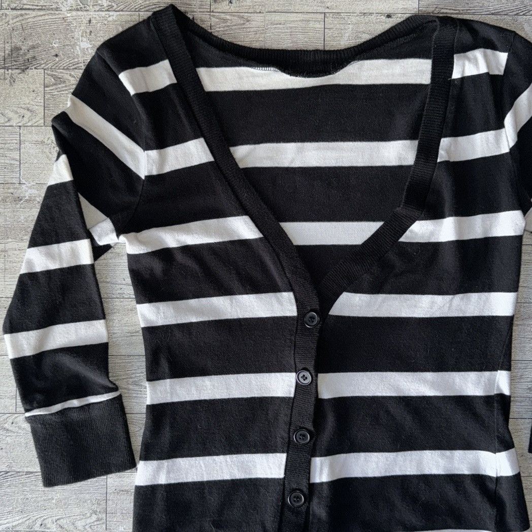 Vintage Wednesday Customized, Y2K Striped Deep V-Neck Knit Cardigan Size ONE SIZE - 5 Thumbnail