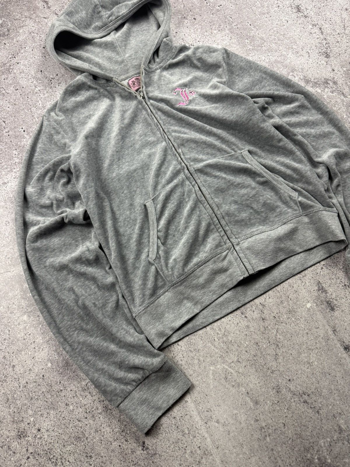 Juicy Couture VINTAGE VELOUR JUICY COUTURE BIG LOGO Y2K ZIP UP HOODIE Size XXL / US 16-18 / IT 52-54 - 4 Thumbnail