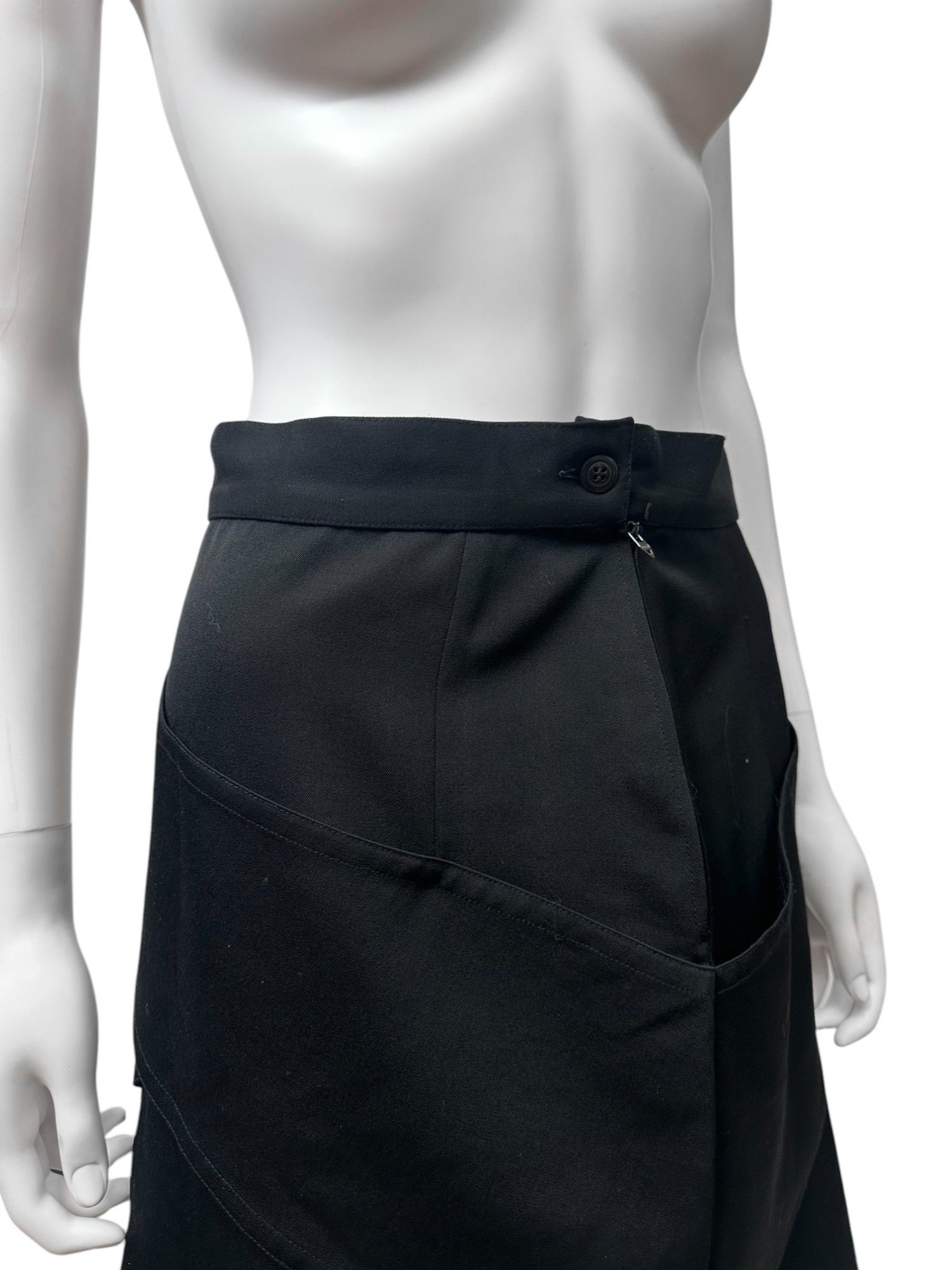 Versace SS87 Asymmetrical Skirt Size 28" / US 6 / IT 42 - 6 Thumbnail