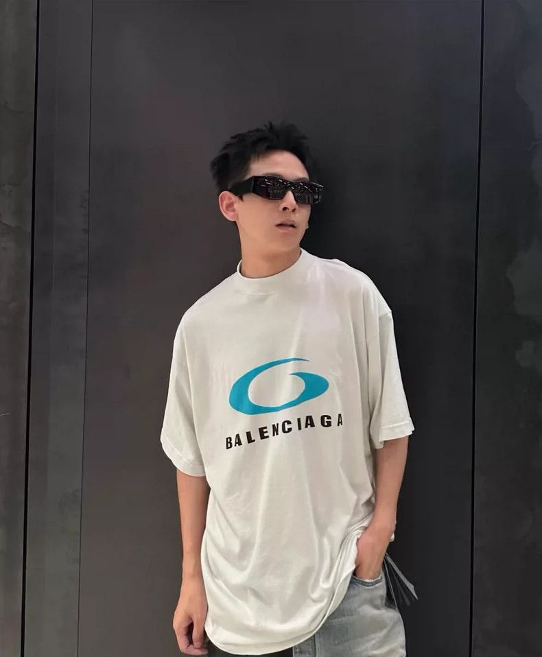 Balenciaga Balenciaga Blue ring letter Logo printed short sleeve T-sh Size US M / EU 48-50 / 2 - 7 Thumbnail