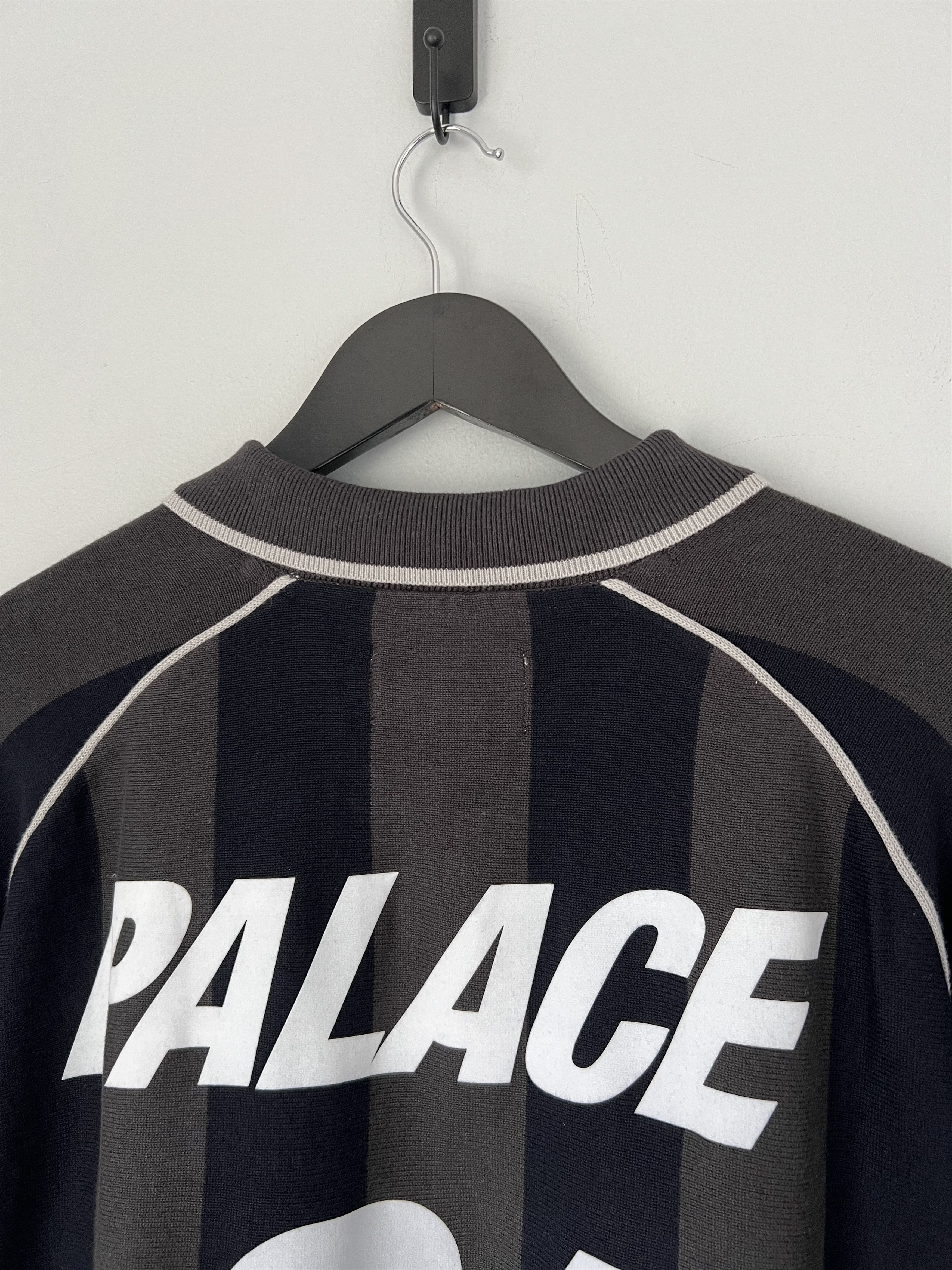 Palace Palace Sportiva Knit Jersey in Black Size US L / EU 52-54 / 3 - 5 Thumbnail