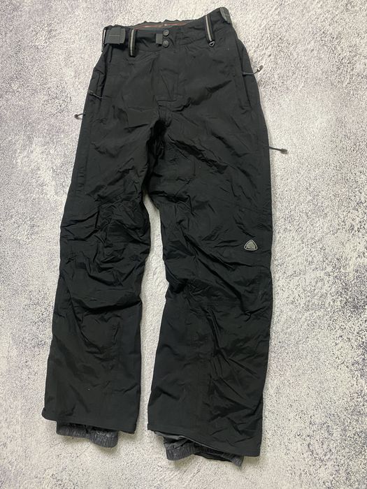 Nike acg cheap storm fit pants