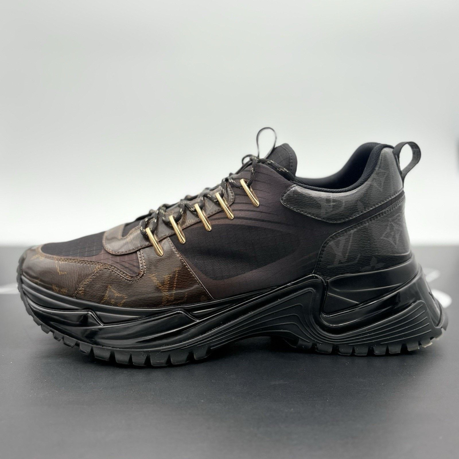 Louis Vuitton Louis Vuitton Run Away Pulse ' Brown Eclipse ' | CLEAN! Size US 11 / EU 44 - 8 Thumbnail