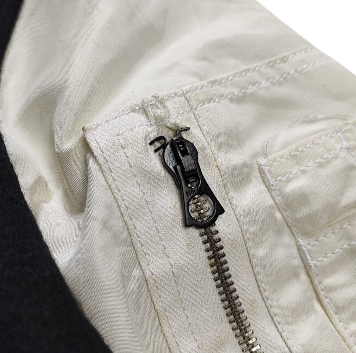 Comme des Garcons Comme Des Garcons Ganryu Bomber Varsity Jacket Size US L / EU 52-54 / 3 - 5 Thumbnail
