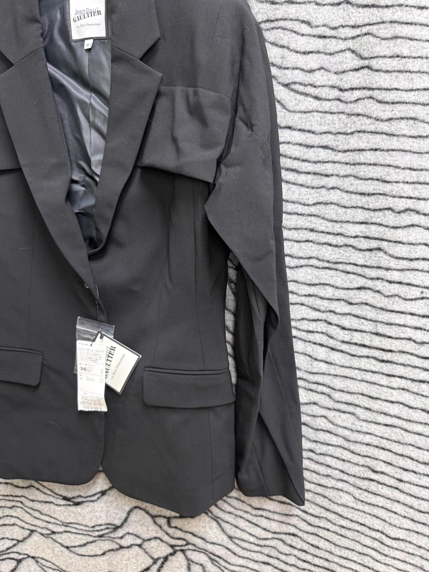 Jean Paul Gaultier Jean Paul Gaultier Wool Waist-Fitted Ruffle Blazer K20 Size XS / US 0-2 / IT 36-38 - 3 Thumbnail
