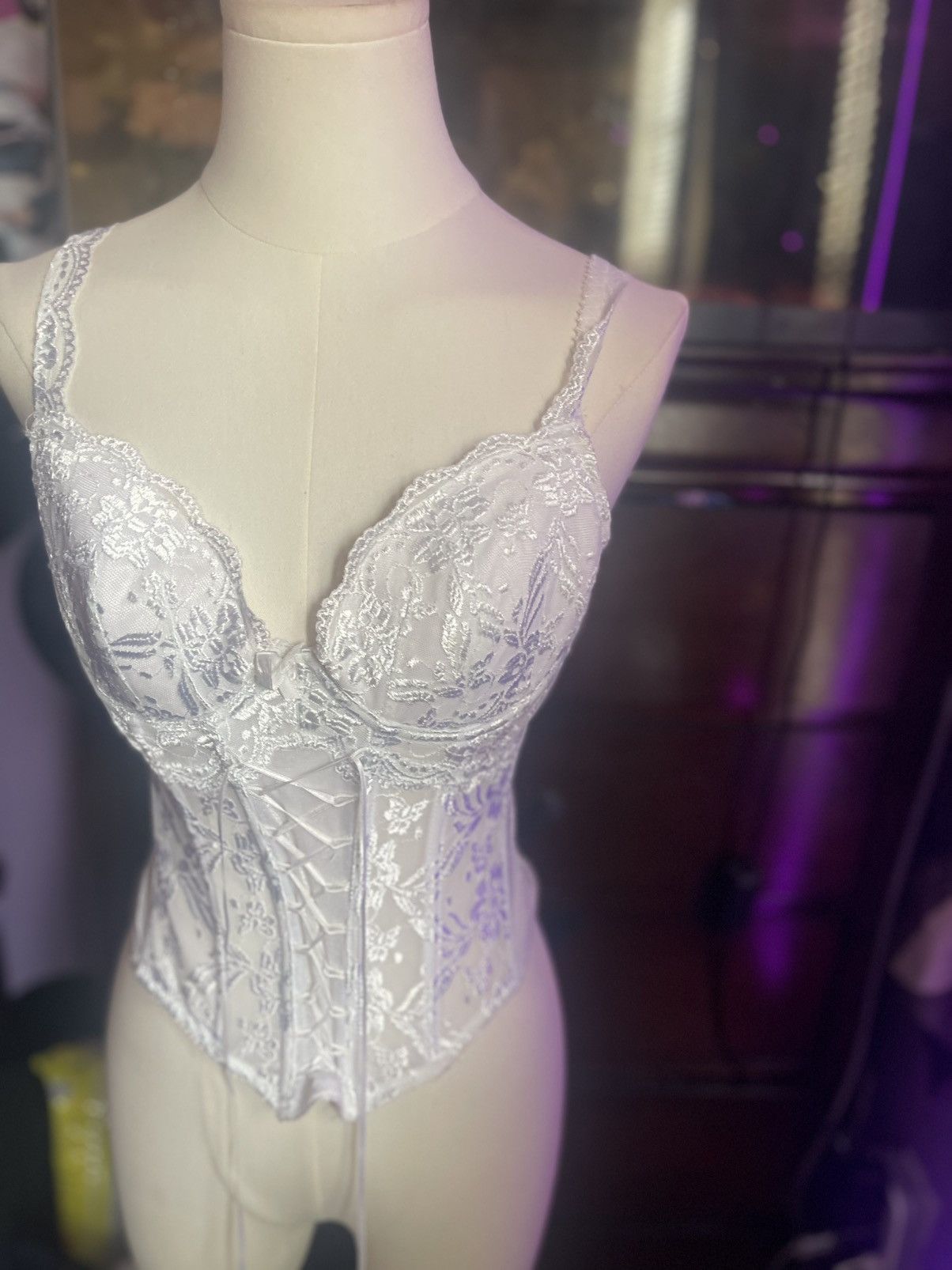 la Vie en Rose White lace corset top with adjustable straps Size ONE SIZE - 2 Thumbnail