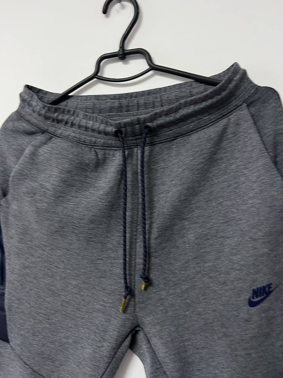 Nike Nike Tech Fleece Pants Gray Joggers Swoosh Activewear Small Size US 30 / EU 46 - 5 Thumbnail