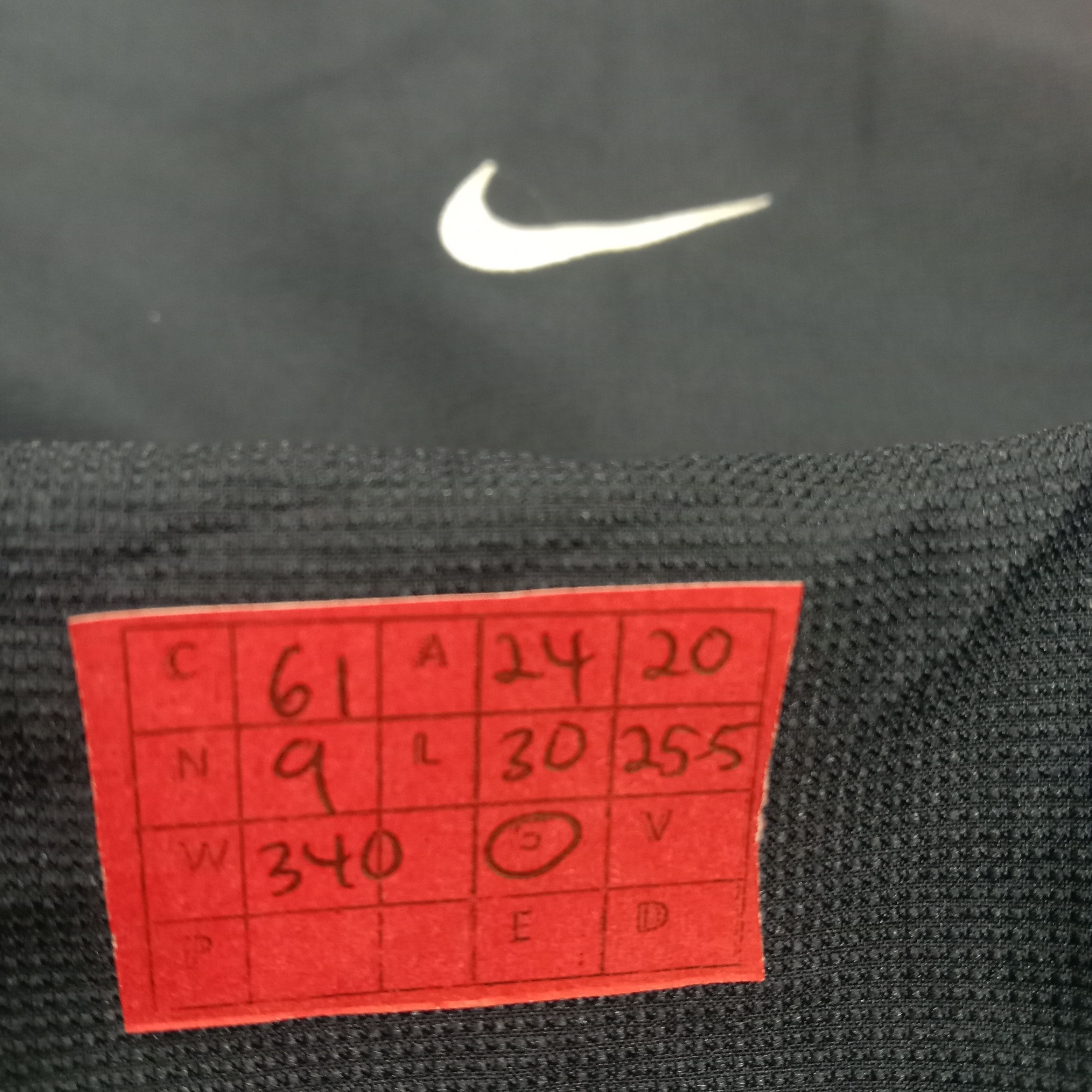Nike × Vintage Nike Sportswear Style Small Logo Design Windbreaker Jacket Size US L / EU 52-54 / 3 - 9 Thumbnail