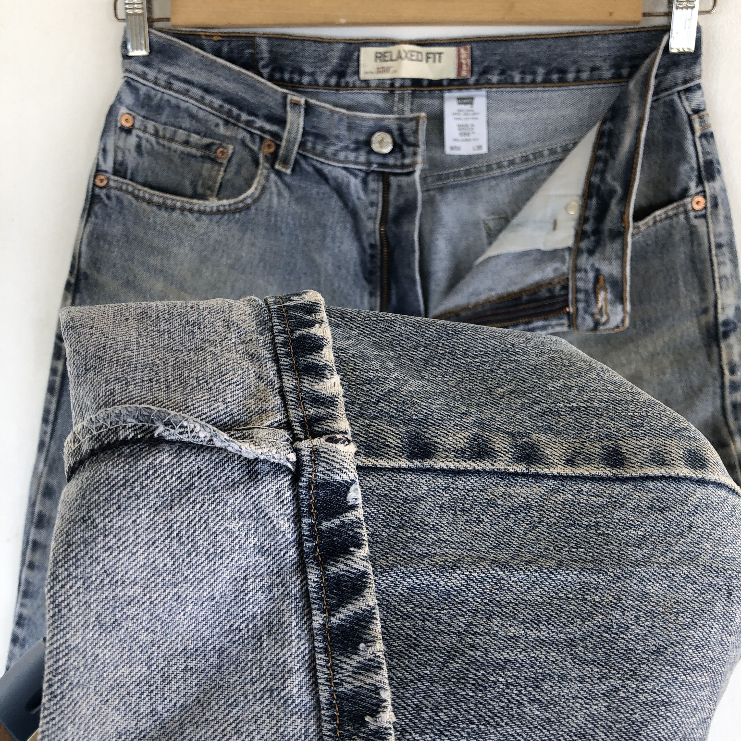 Levi's Vintage Levis 550 Jeans Levi's Faded Light Wash Denim Size US 32 / EU 48 - 8 Thumbnail