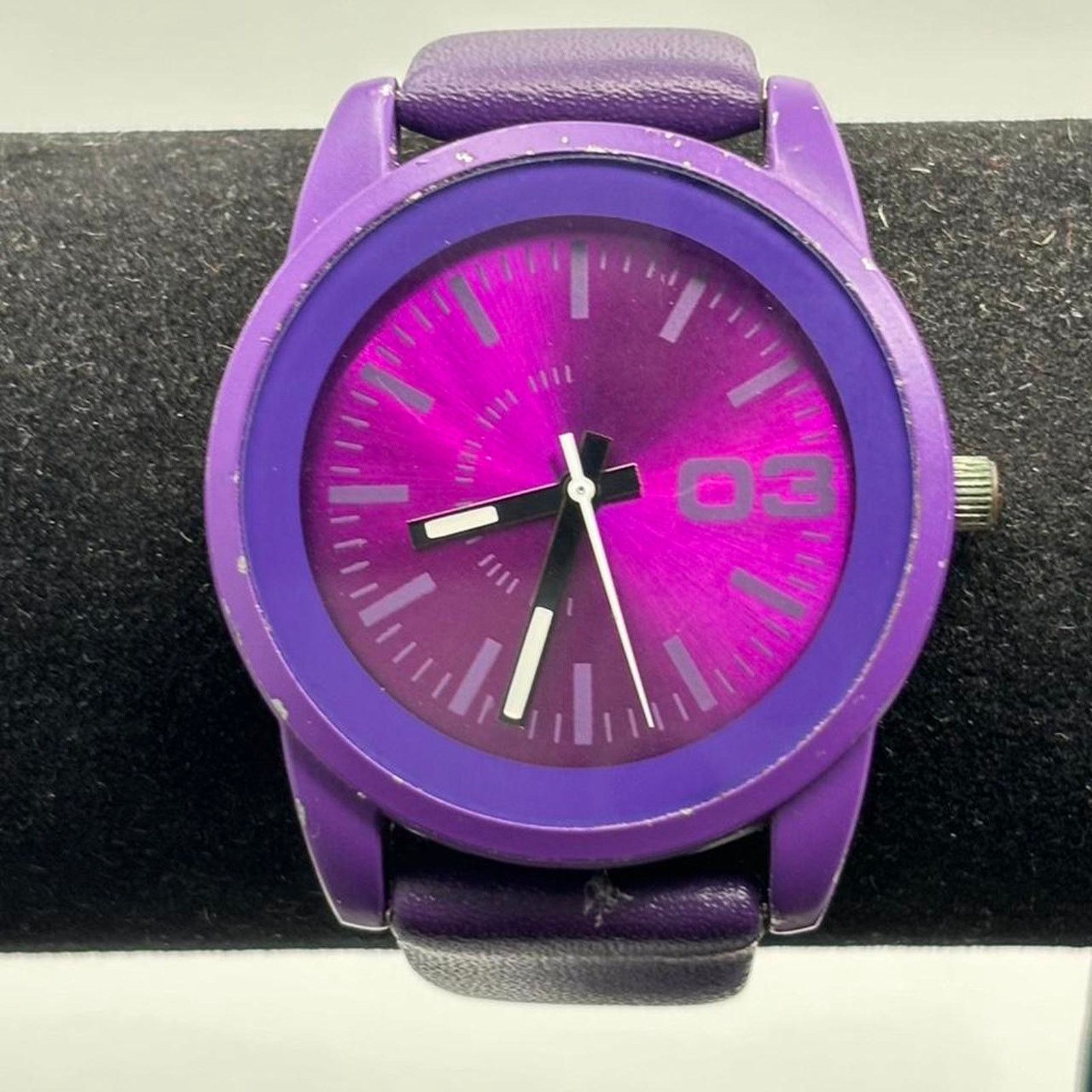 Other Silver & purple mens watch Size ONE SIZE - 1 Thumbnail