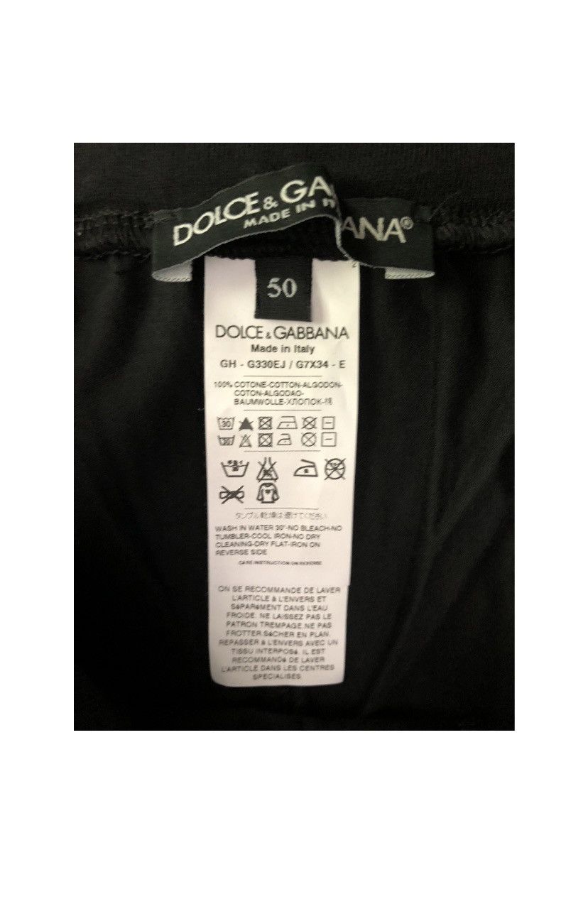 Dolce & Gabbana Dolce & Gabbana 🇮🇹 Italia Embroidered Logo Shorts 50 NEW Size US 34 / EU 50 - 2 Thumbnail