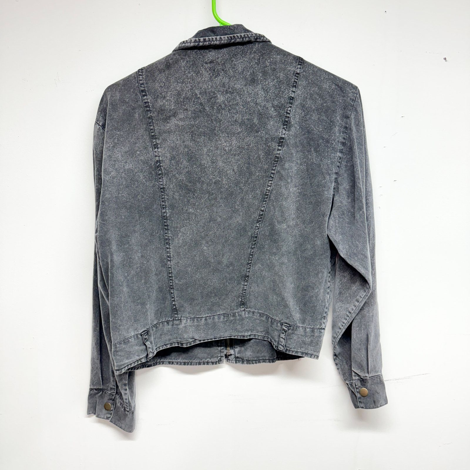 Young Fabulous & Broke Young Fabulous and Broke Distressed Washed Zip Jacket Sz XS Size XS / US 0-2 / IT 36-38 - 3 Thumbnail