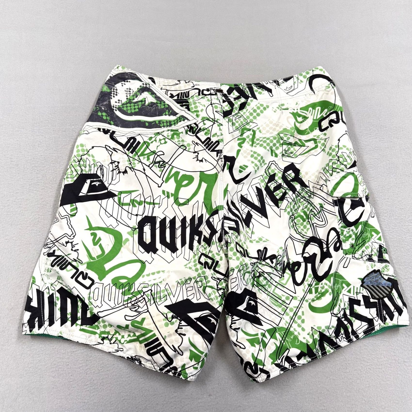 Quiksilver Quiksilver Board Shorts Mens 38 White Green Graffiti Surf Swim Trunks Vintage Geometric Quick Dry Pockets Drawstring Lightweight 100% Polyester Size US 38 / EU 54 - 4 Thumbnail
