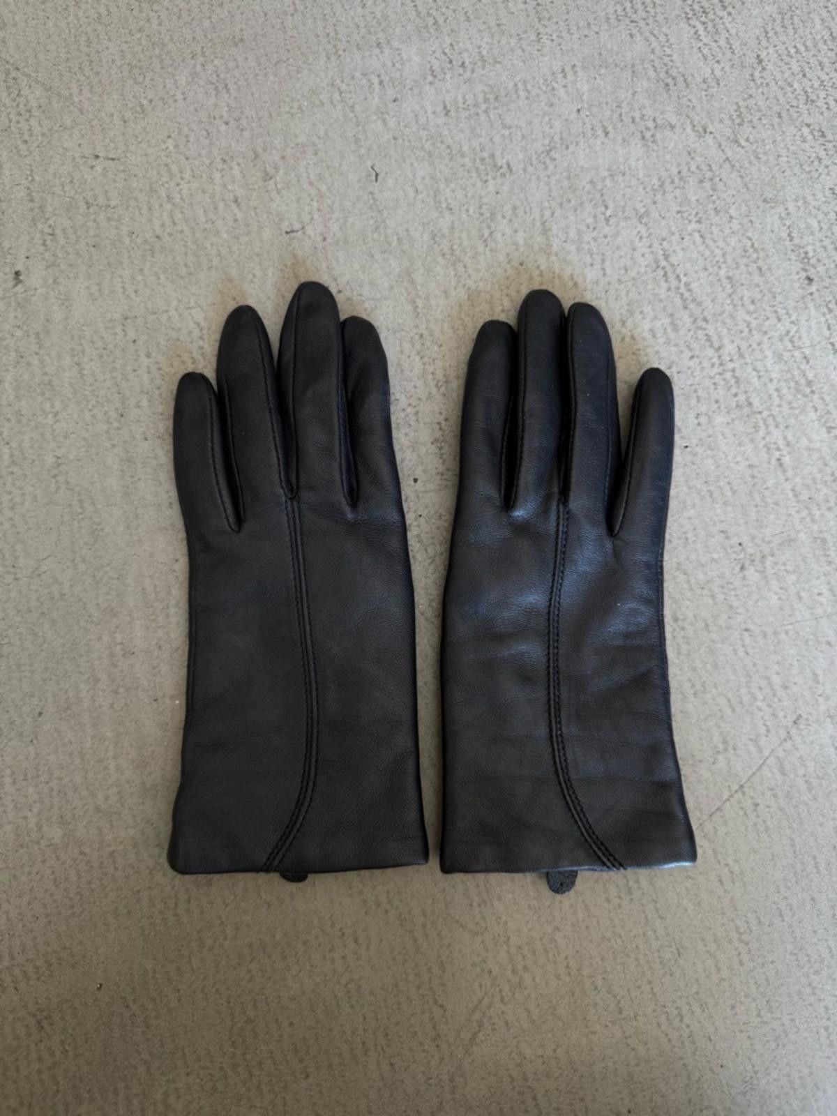 Other Thinsulate Insulation / Soft Lined Classic Leather Gloves Size ONE SIZE - 2 Thumbnail