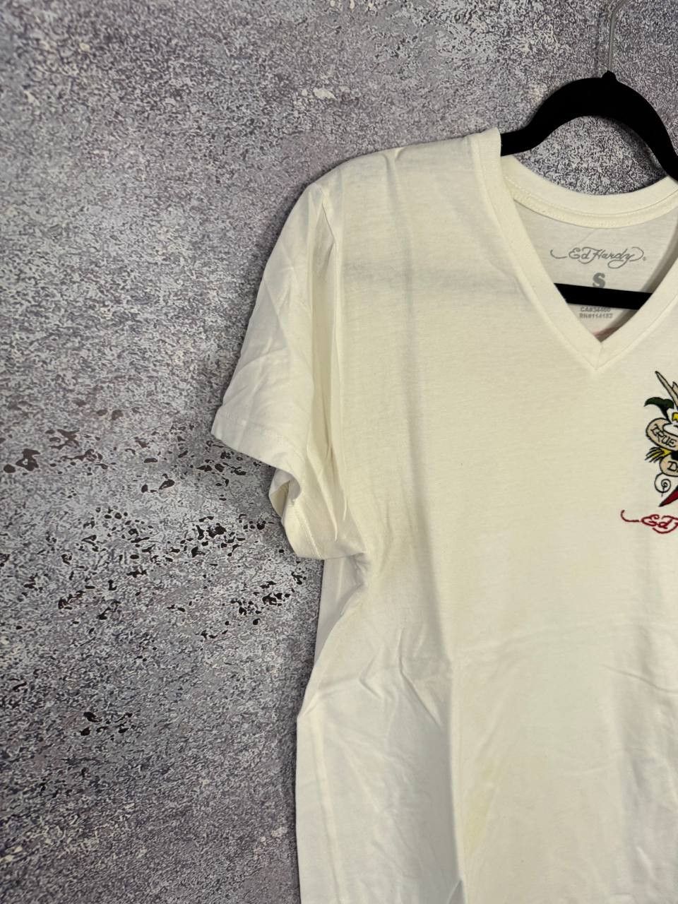 Vintage Ed Hardy Made In USA White Tee Logos small Size S / US 4 / IT 40 - 7 Thumbnail