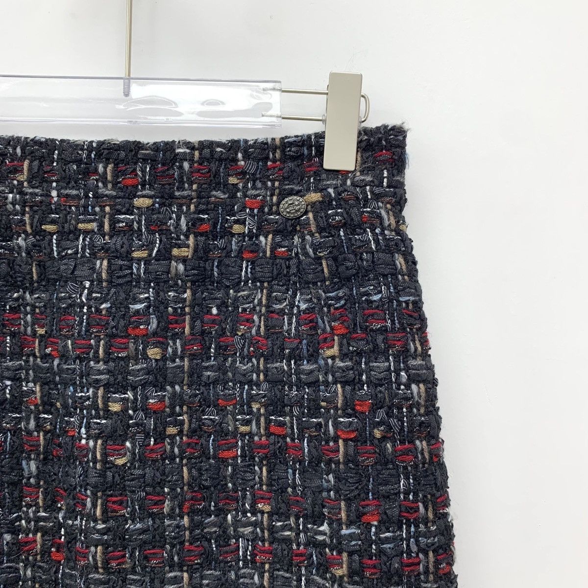 Chanel Chanel Color-block Logo Buckle Tweed Mini Skirt K26WX Size 27" / US 4 / IT 40 - 3 Thumbnail