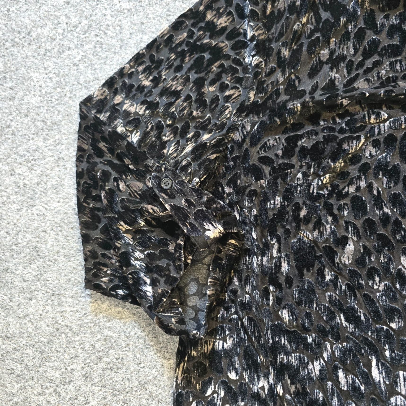 Velvet Roz Ali Top Womens Large Black Velvet Burnout Sheer 3/4 Sleeve Casual Capsule Size L / US 10 / IT 46 - 4 Thumbnail
