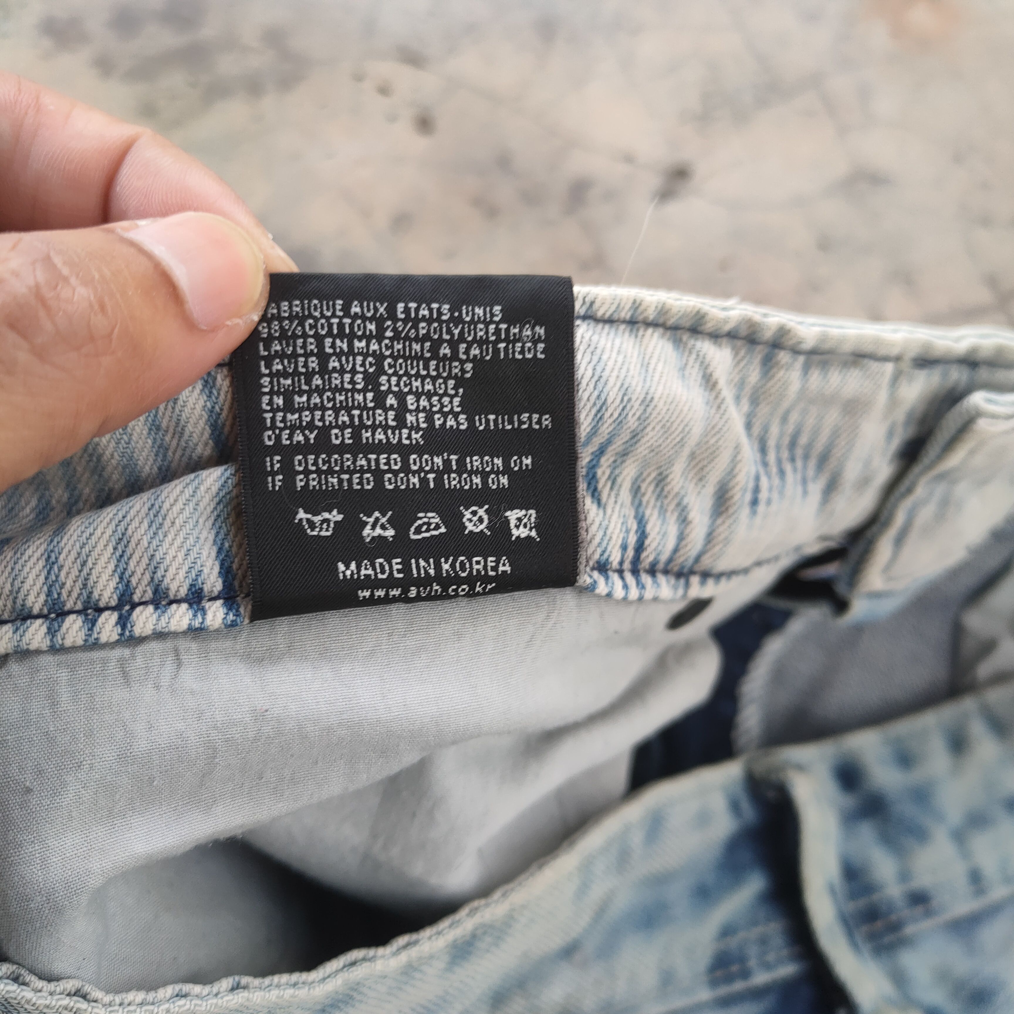 Japanese Brand W33 VINTAGE JAPANESE FADED WASH DISTRESSED JEANS PANTS Size US 33 - 16 Thumbnail
