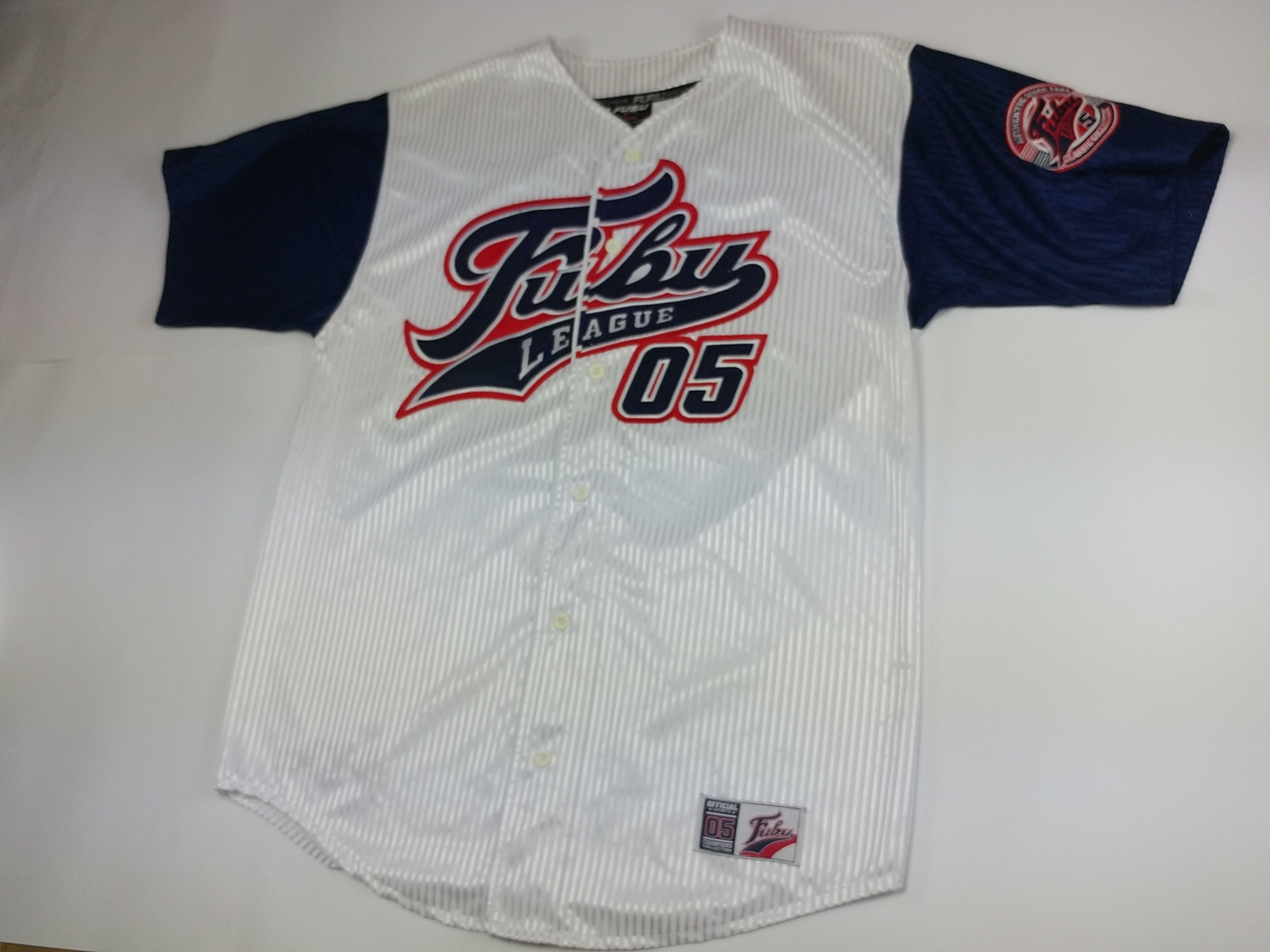 Fubu FUBU jersey, vintage hip hop t-shirt, 90s hip hop skater L Size US L / EU 52-54 / 3 - 3 Thumbnail