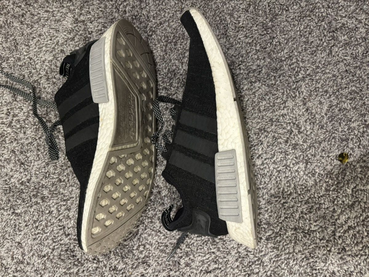 Adidas Adidas Originals NMD_R1 Running Sneaker - Black Carbon White Size US 9 / EU 42 - 5 Thumbnail