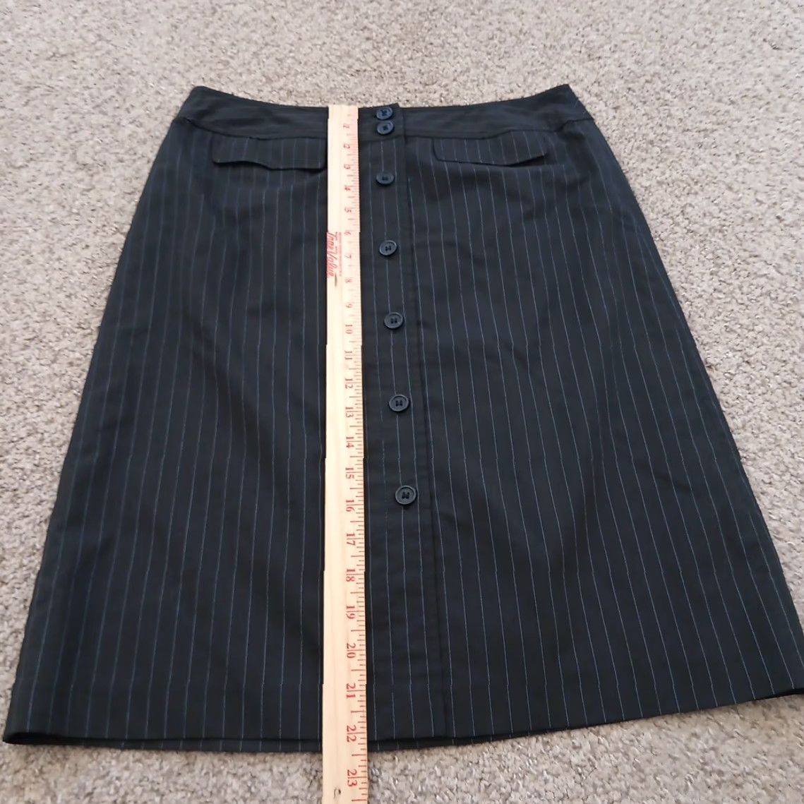 Loft Ann Taylor Loft Skirt Knee Length Black Blue Striped Button Front Lined Size 6 Womens Pencil Straight Pockets Regular Dry Clean Only LOFT Size 28" / US 6 / IT 42 - 4 Thumbnail