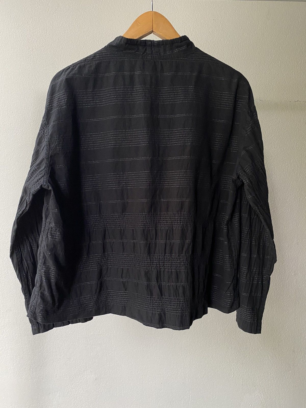 Issey Miyake Plantation Black Ruched Long-Sleeve Blouse Size M / US 6-8 / IT 42-44 - 2 Thumbnail