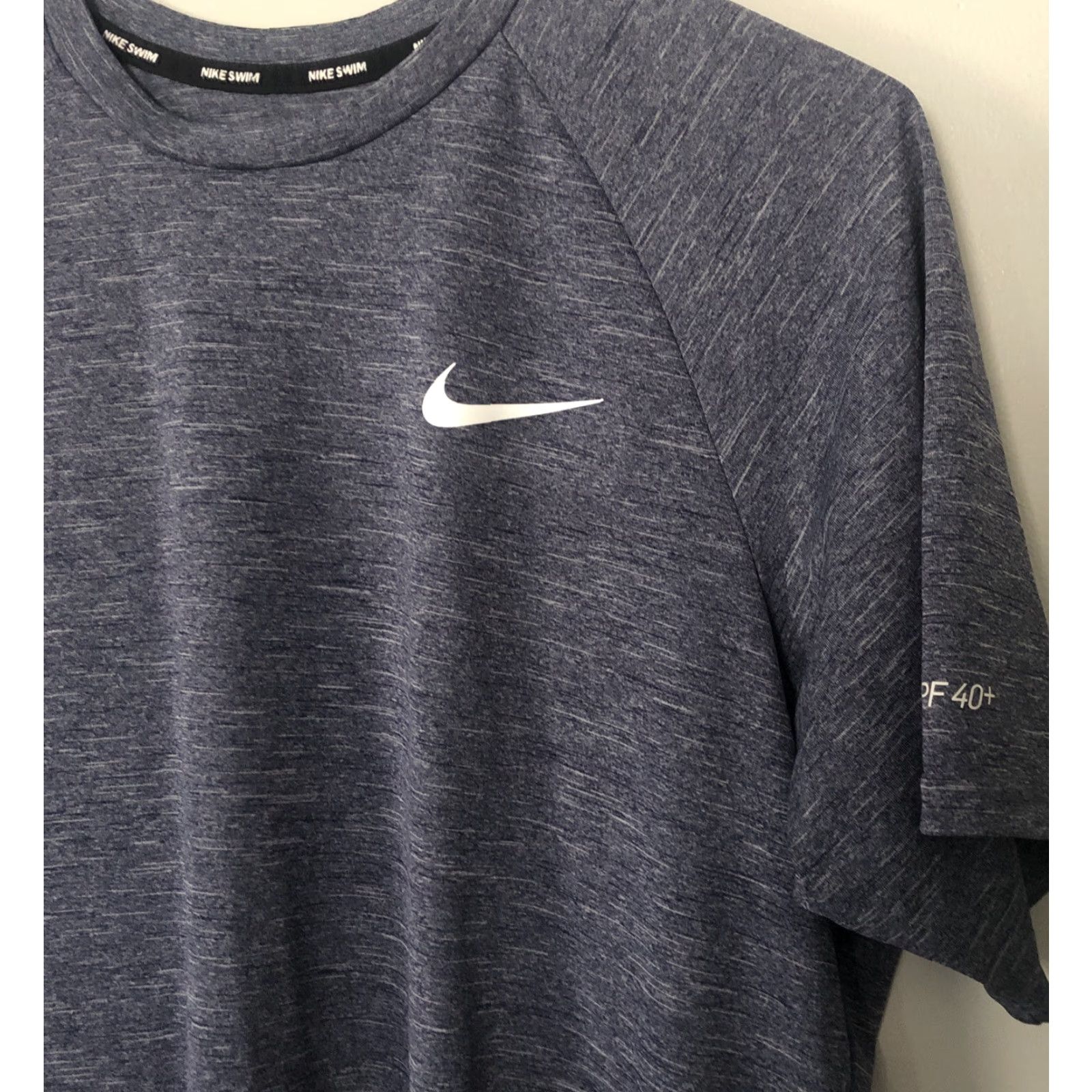 Nike Nike Mens Shirt Dri-FIT Swim T-Shirt Short Sleeve UPF 40+ Gray Sz L Regular Logo Nike Swim Dri-FIT Men’s Tee Size US L / EU 52-54 / 3 - 2 Thumbnail