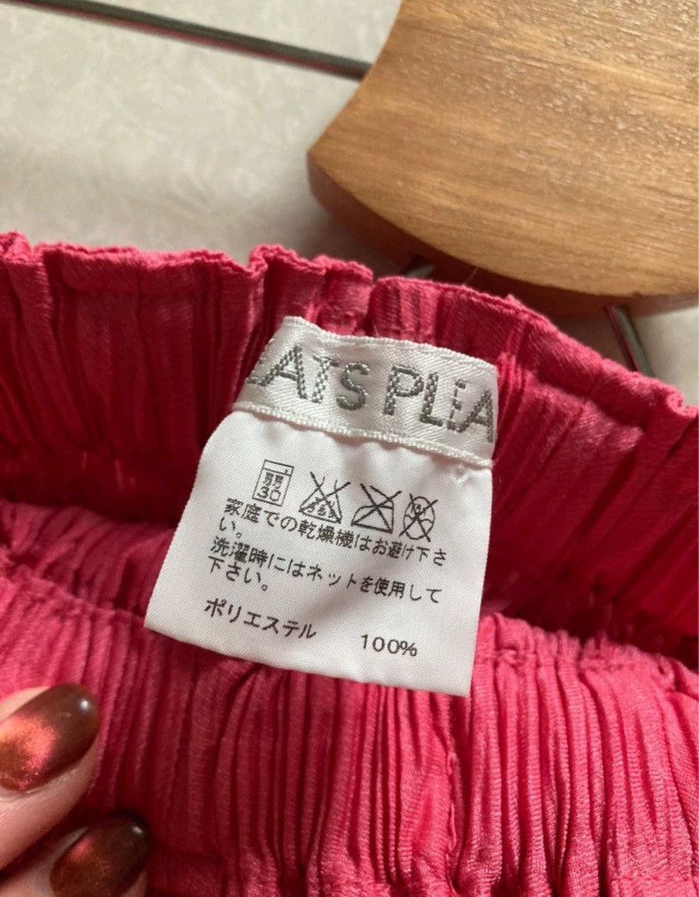Issey Miyake Issey Miyake size:3 Red skirt Size 42" / US 20 - 7 Thumbnail