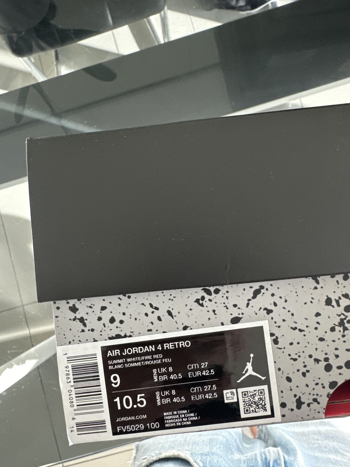 Jordan Brand J4 white cement Size US 9 / EU 42 - 13 Thumbnail