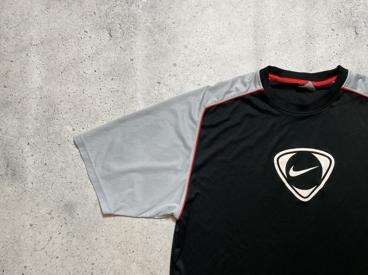 Nike × Vintage Vintage Nike Big Swoosh Logo Drill T-Shirt Y2K Size US XXL / EU 58 / 5 - 4 Thumbnail