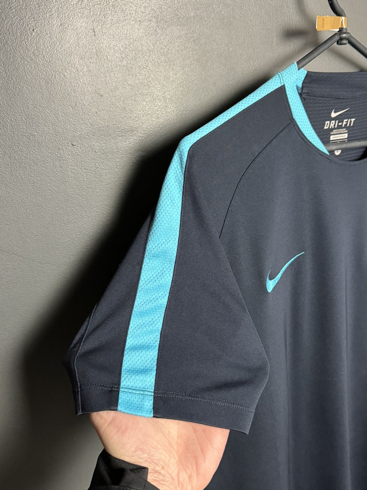 Nike Manchester City Training Football Soccer Jersey T-Shirt Size US L / EU 52-54 / 3 - 6 Thumbnail